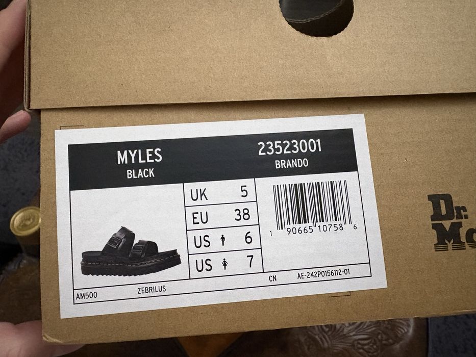 Dr. Martens Myles 38 р.