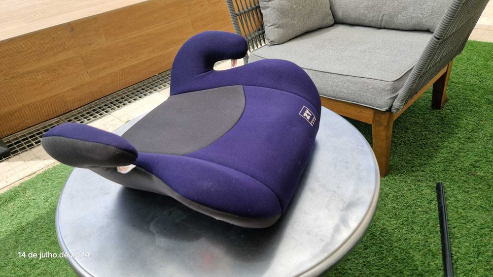 Banco de transporte de criança para automóvel