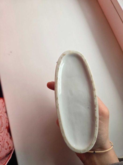 Порцелянова статуетка