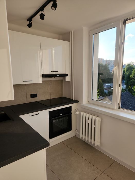 Gotowe do zamieszkania! 49,4 m² po  remoncie.