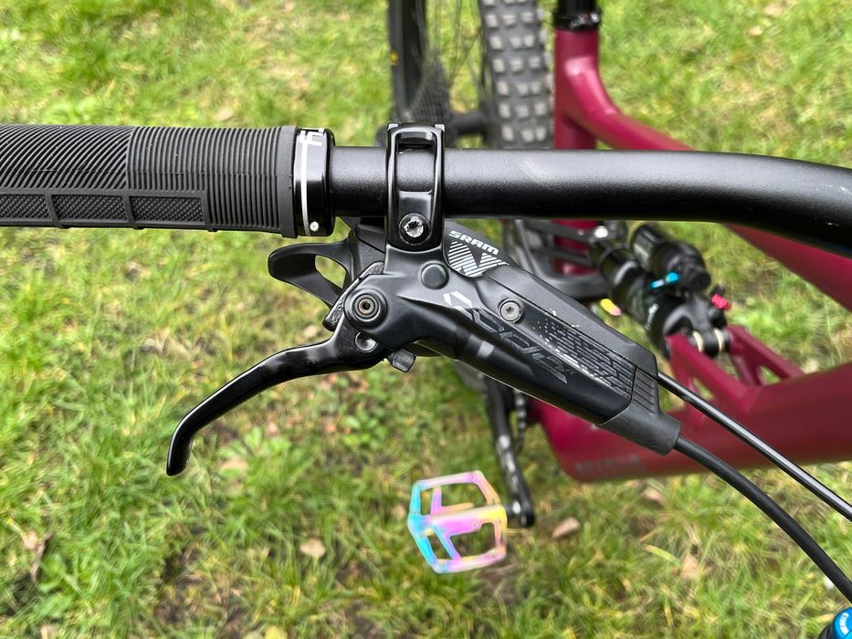 Rower górski Specialized Status + pedały Specialized Supacaz ePedal