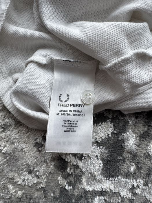 Оригінальна  Біла Fred Perry  Polo