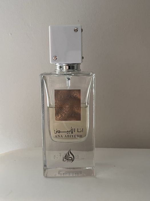 Lattafa Ana Abiyedh wiecej niz 1/2 60ml