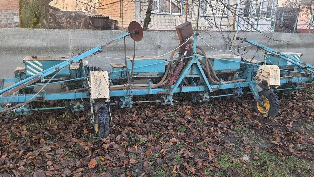 Сівалка пропашна СУПН-8