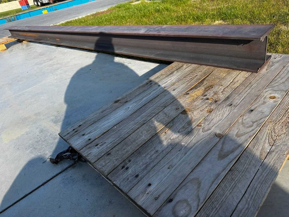 Sprzedam belkę stalową, dwuteownik HEB, 4,5 m długości