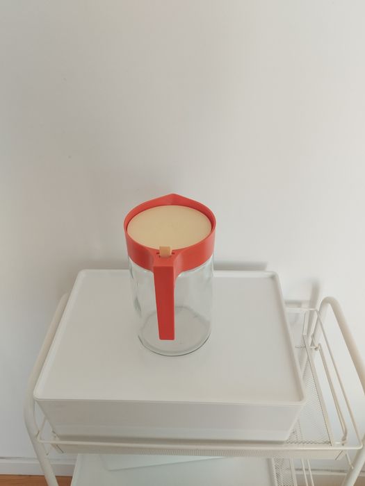 Jarro Toddy vintage dos anos 70, capacidade 1 litro.