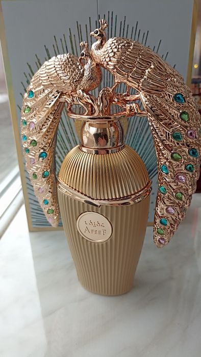 Великий вибір парфумів на розпив.Нішева парфумерія