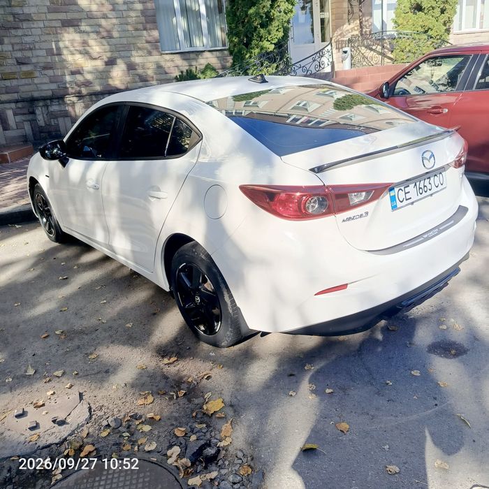 Mazda 3 2015 рік 2.0 SkyActiv