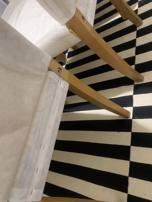 6 cadeiras Henriksdal IKEA com capas brancas