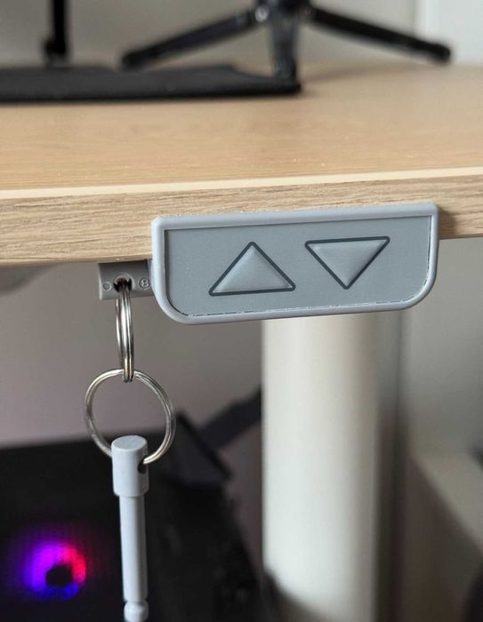 IKEA BEKANT 160x80 – biurko regulowane elektrycznie (sit-stand)