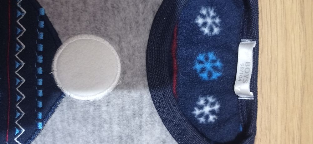 Bluzka polarowa z misiem rozmiar 98-104