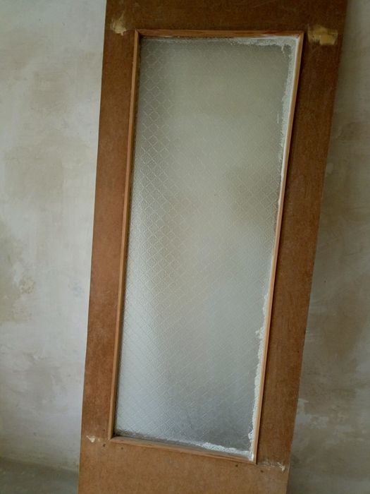 Продам двері дерев'яні