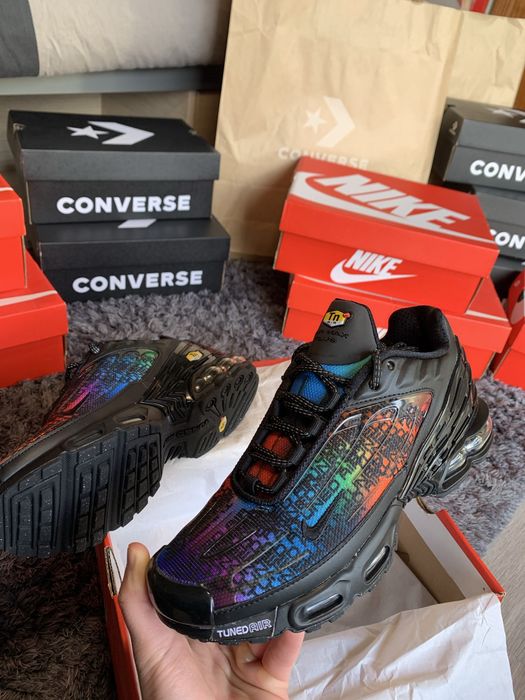 Nike Air Max Plus 3 (TN3) PREMIUM “Rainbow Gradient” — NOVAS EM CAIXA (Tam 40) ORIGINAIS