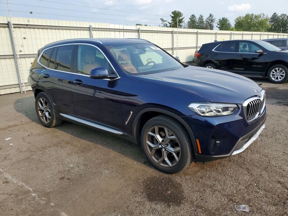 BMW X3 2021 року з США