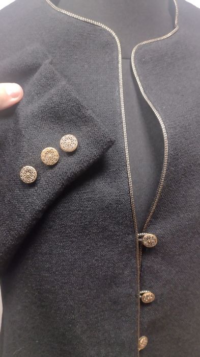 Garnitur damski rozm M/L, żakiet ze spódnicą 
Produ