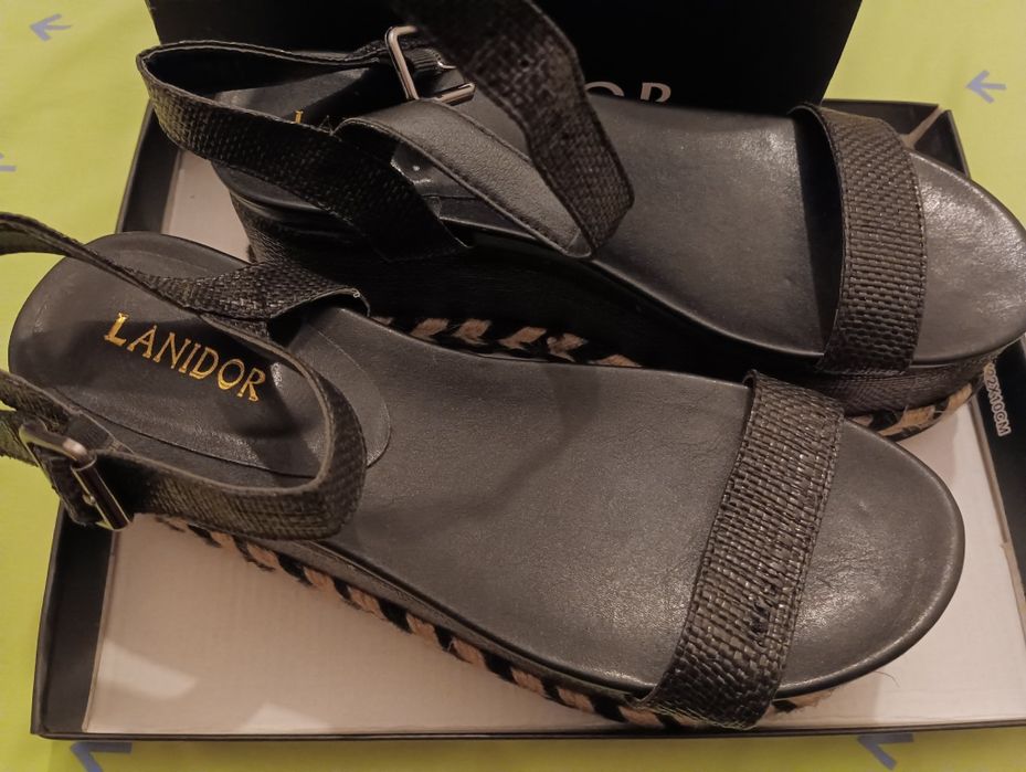 Sandálias plataforma, Lanidor