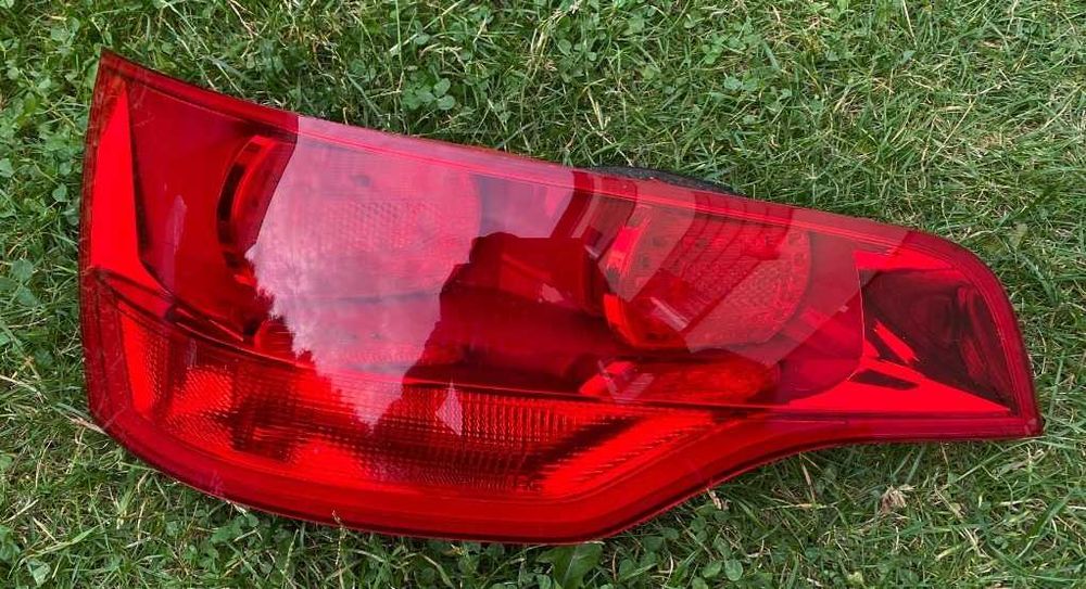 AUDI Q7 4L фонарі фари задні рест дорест