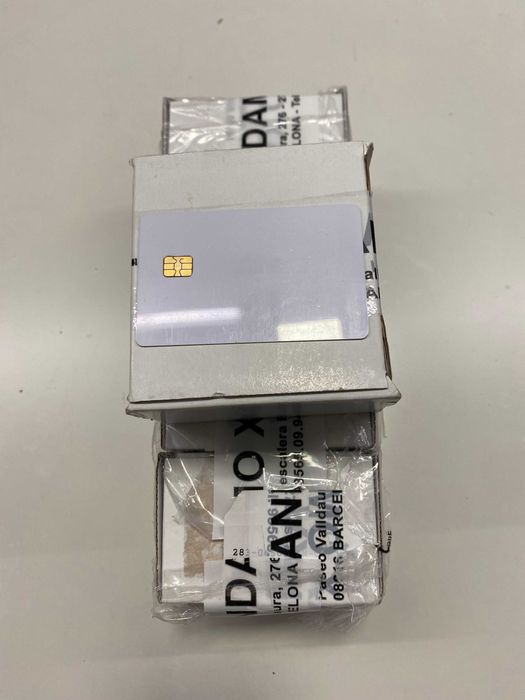 Cartões com chip recarregáveis, cor branco (100 unidades)