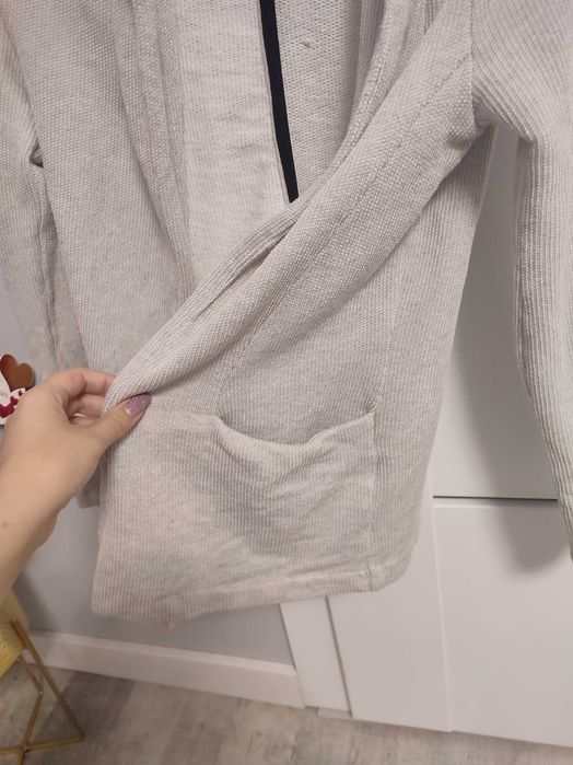 narzutka żakiet kardigan bershka
