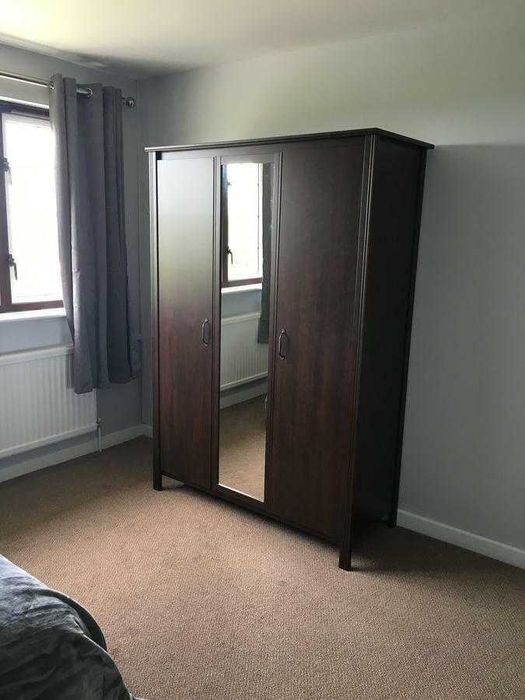 Armário IKEA roupeiro 3 portas com espelho