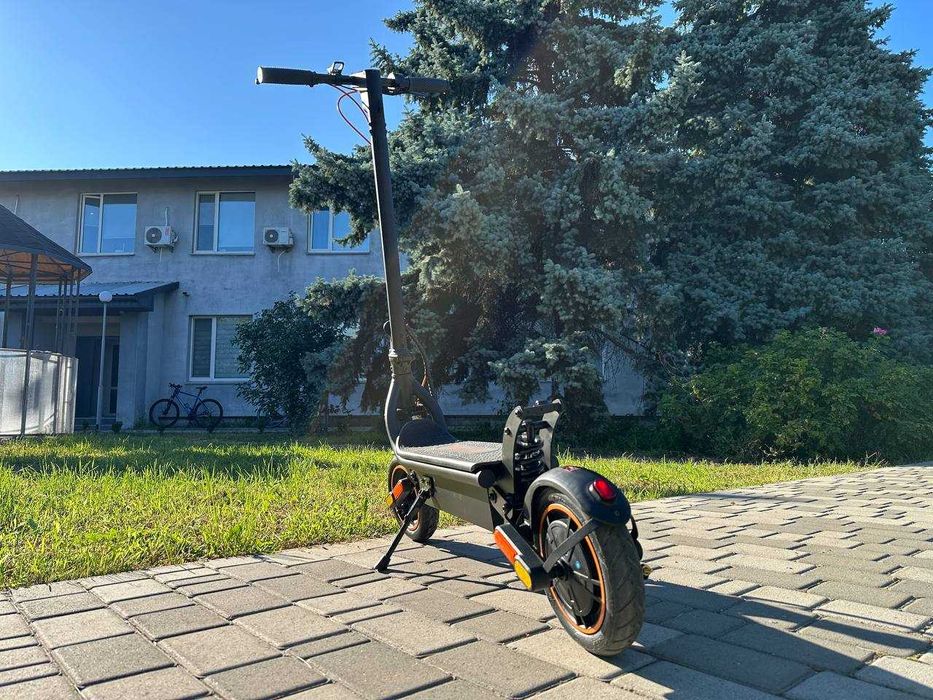 Електросамокат компактний на 500 Вт, X-boost F9.  НОВИНКА