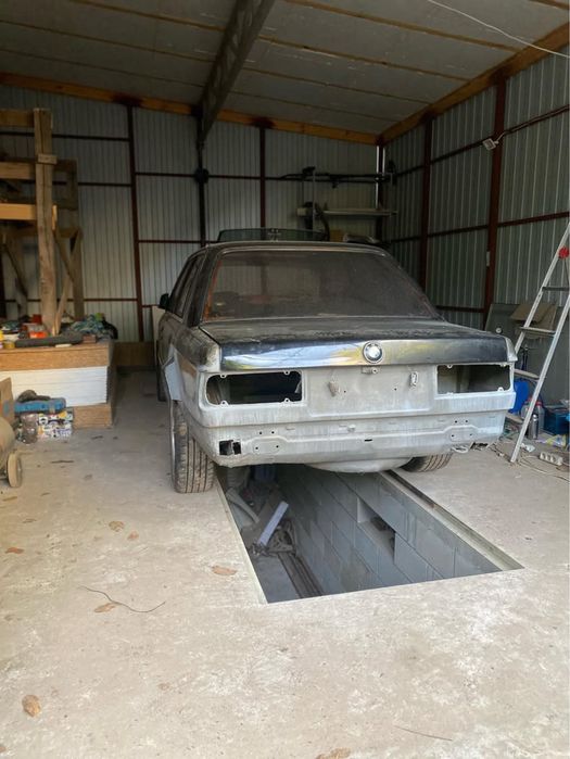 Продам BMW_E30 Під проект НЕ НА ХОДУ