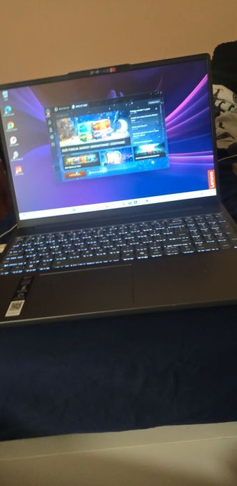 Nowy laptop Lenovo ideapad  3 15irh10 16/ 512