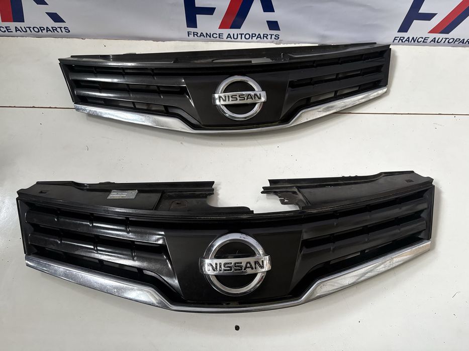 Решітка радіатора Nissan Note II E12 2012-2020