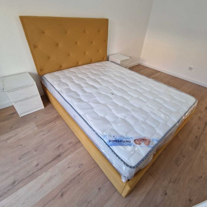 Camas de Casal Estofadas de Luxo 199€ Disp. em Várias Cores! 190x140m!