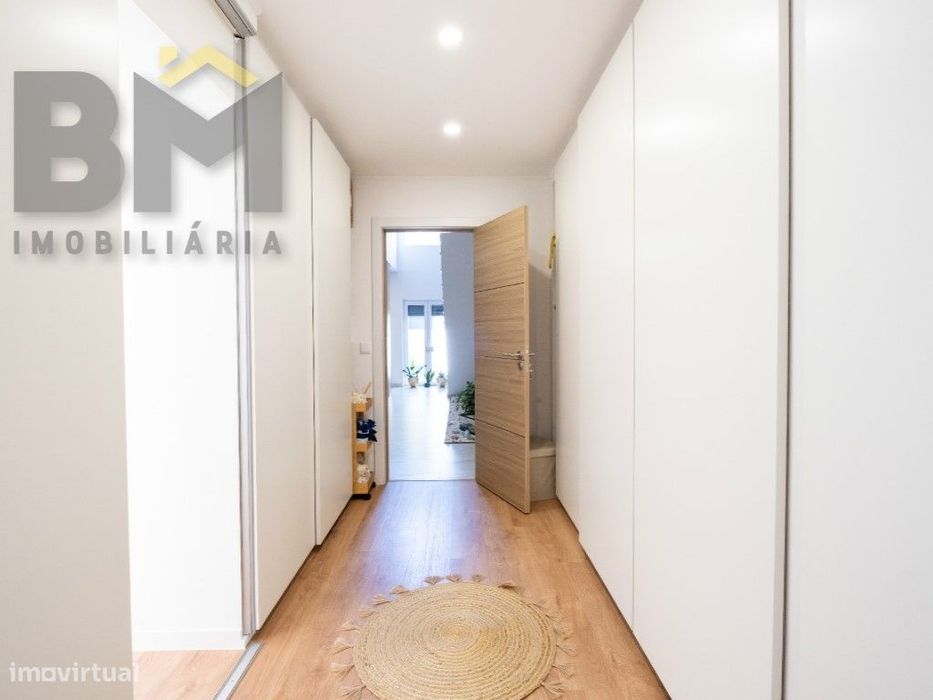 Moradia T4 com jardim em Castelo Branco