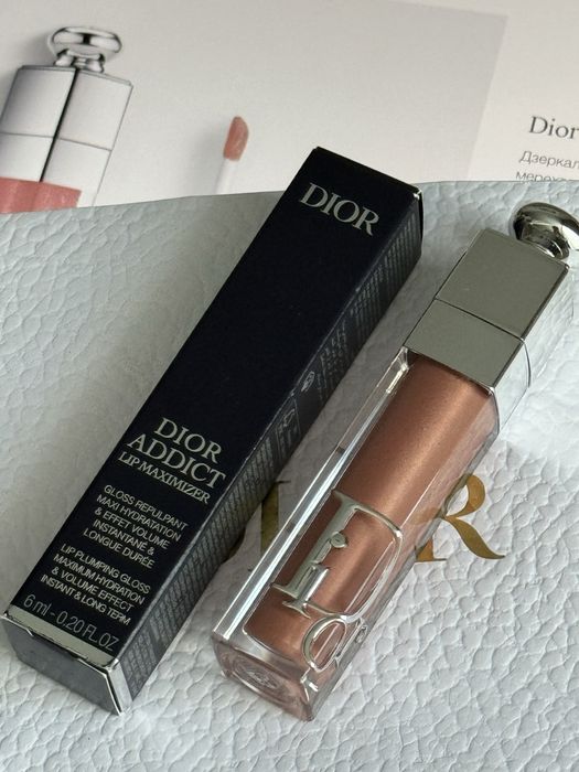 Блеск для губ Dior Addict Lip Maximizer