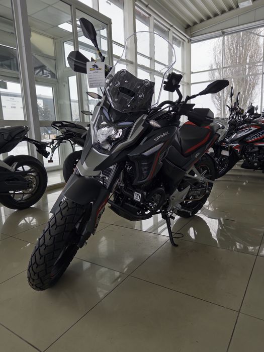 Мотоцикл SPARK SP300T-4