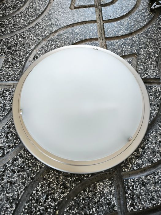 Candeeiro de teto redondo