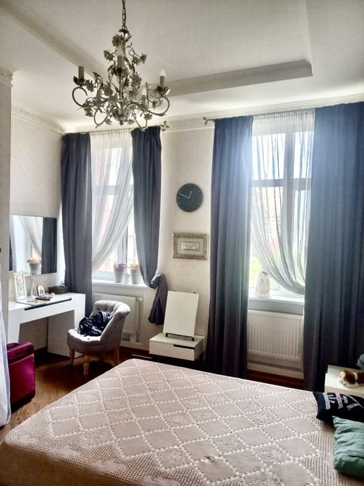 Продаж Дмитрівська, 66А з ремонтом без комісіі