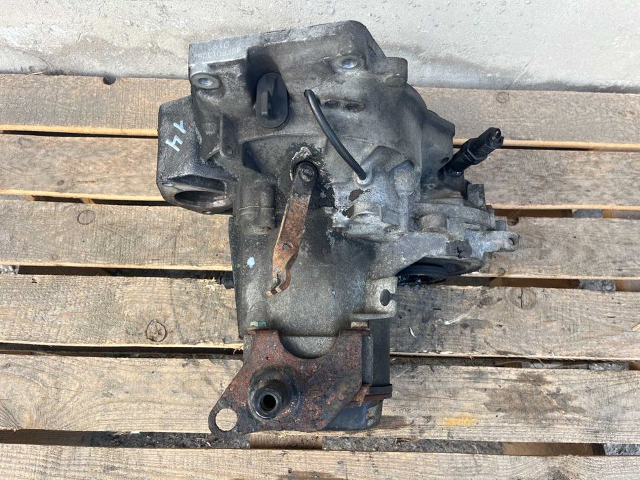 КПП Коробка Передач Volkswagen Polo 6N  1.7 1.9 SDI
