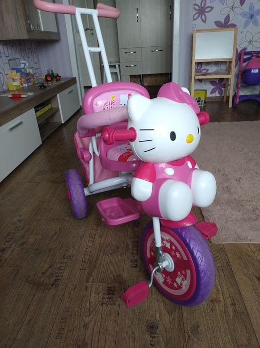 Дитячий велосипед Hello Kitty з батьківською ручкою
