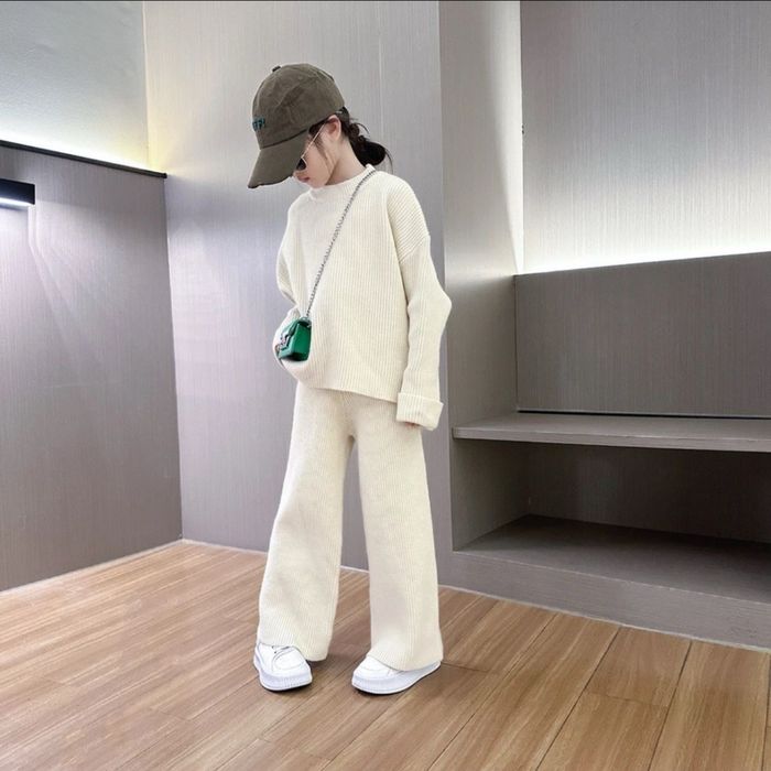 Костюм вязка стильний