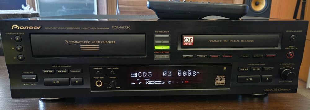Nagrywarka Pioneer PDR W739 pllot