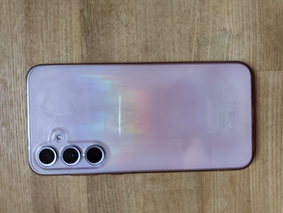 смартфон Samsung A35