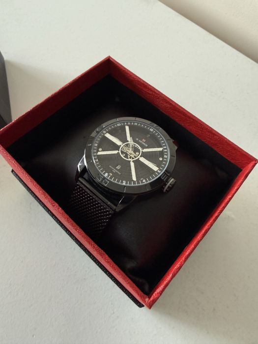 Наручний годинник Naviforce