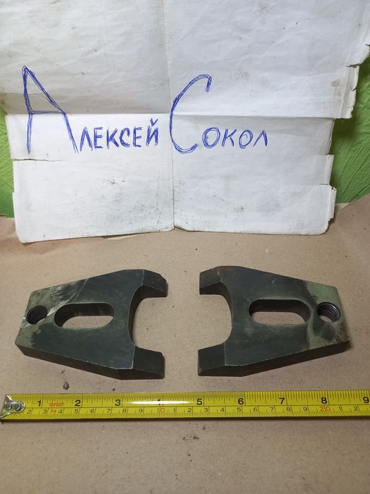 Усп 12 кронштейни поворотні новий, призми ,кутики ,болти , прижими та