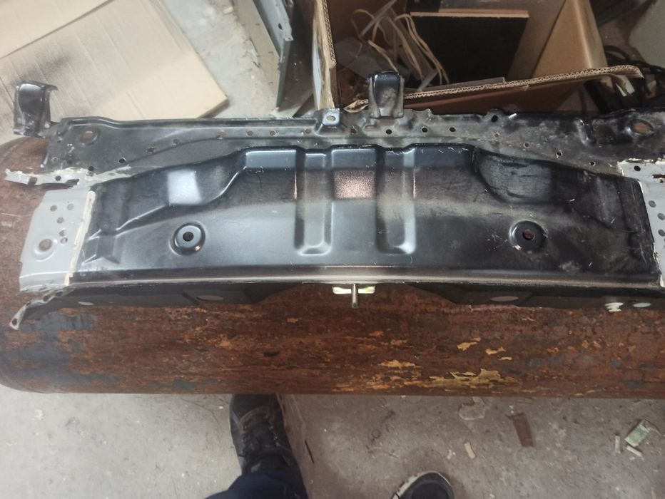 Outlander 2006 борт ляда панель