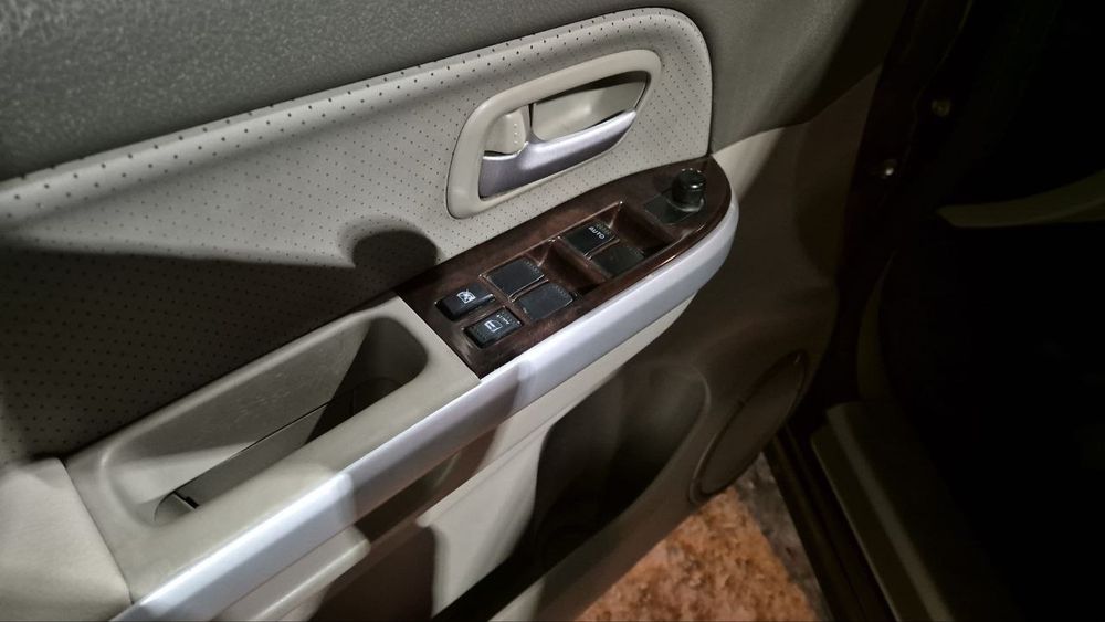 Продам свой  Suzuki Vitara 2008г. газ/бенз