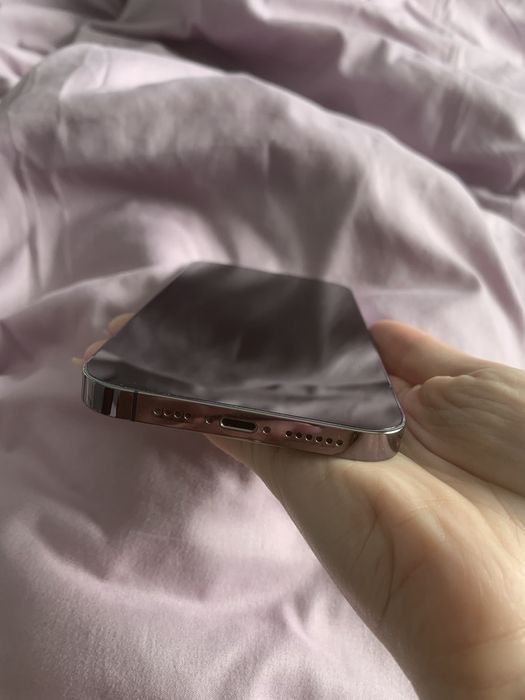 Продаю iPhone 14 Pro Max 128 гб