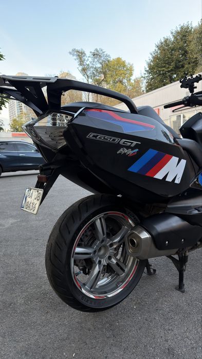 Bmw c650gt скутер