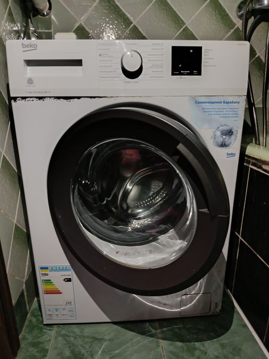 Пральна машинка Веко
