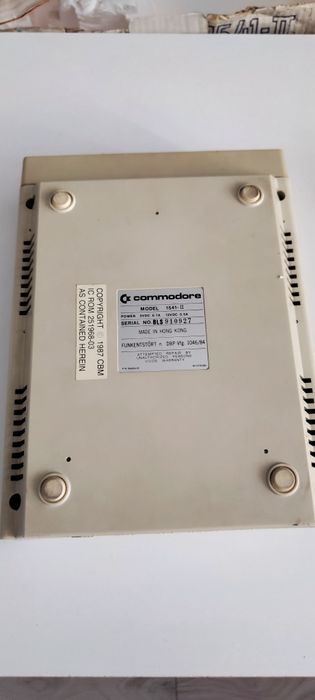 Commodore 1541-II DISK DRIVE