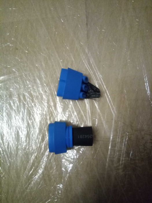 2 насадки для USB пылесоса для чистки клавиатуры