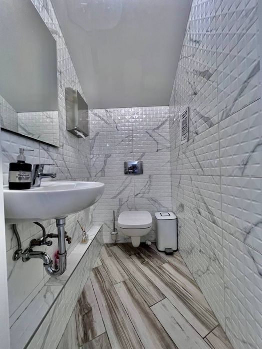 АРЕНДА КАБИНЕТА. ФАБРА 4 (напротив Оперного театра)