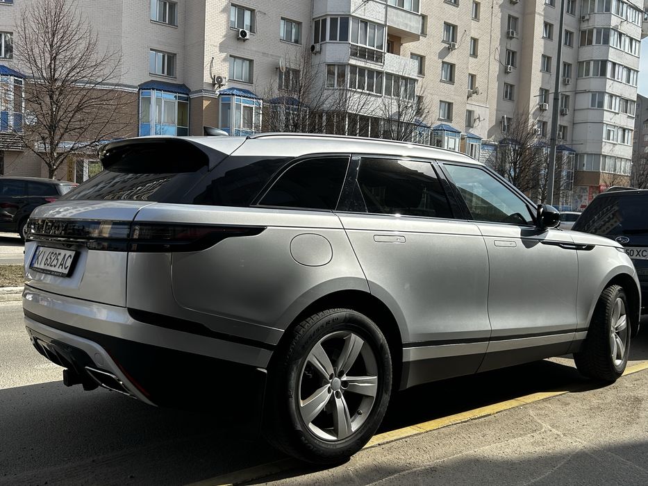 Продаю свій автомобіль Range Rover Velar